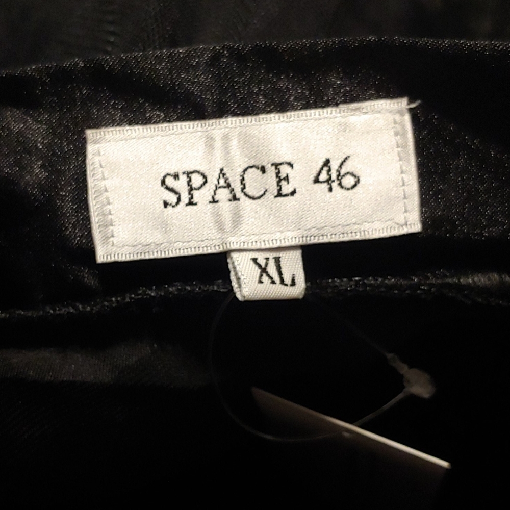 Black Tuell Skirt - Picture 7 of 9
